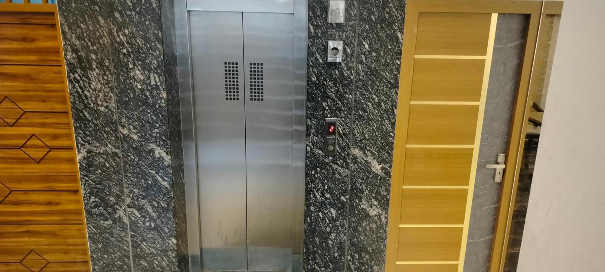 Hotel Aman Residency Allāhābād Junction Exteriör bild